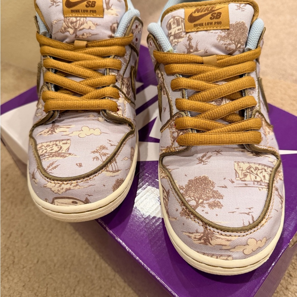 Nike Dunks - image 3